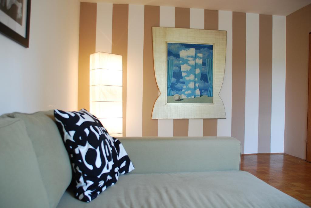 Apartment Trnovo Center 류블랴나 객실 사진